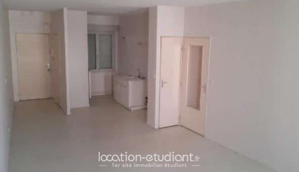 Logement tudiant T3 à Oyonnax (01100)