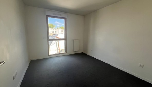 Logement tudiant T3 à Pantin (93500)