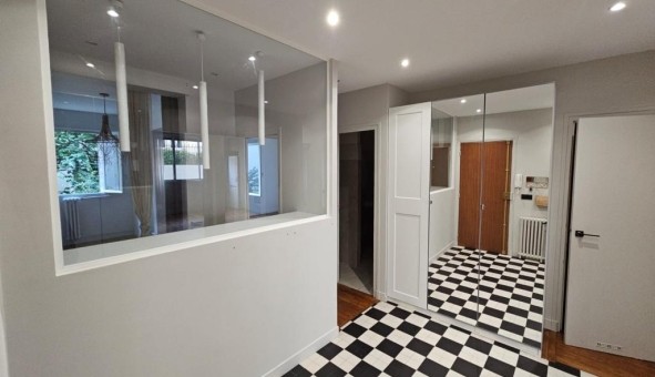 Logement �tudiant T3 &agrave; Paris 17�me arrondissement (75017)