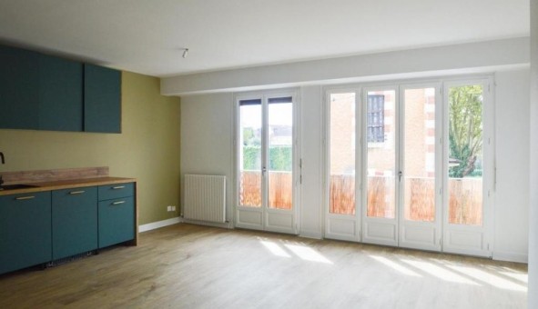 Logement étudiant Location T3 Vide Pau (64000)