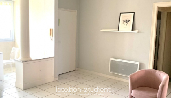 Logement tudiant T3 à Pau (64000)