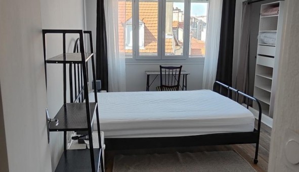 Logement tudiant T3 à Pau (64000)