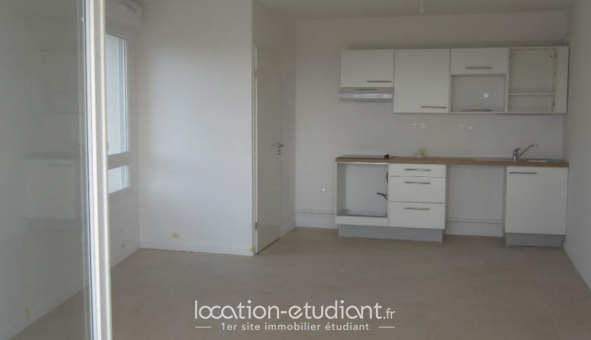 Logement tudiant Location T3 Vide Pau (64000)