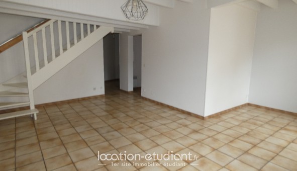 Logement tudiant Location T3 Vide Penne d'Agenais (47140)