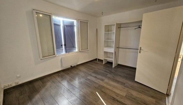 Logement �tudiant T3 &agrave; Peypin (13124)
