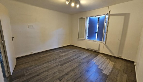 Logement �tudiant T3 &agrave; Peypin (13124)