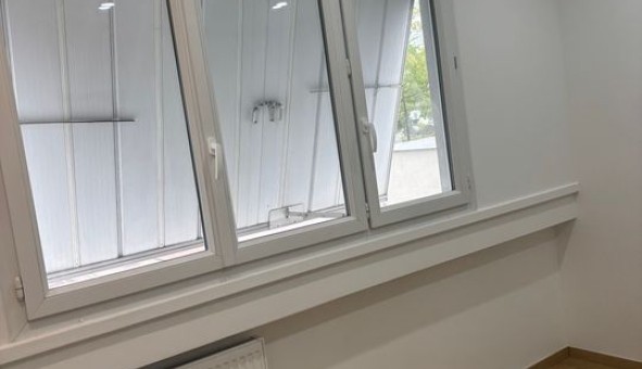 Logement �tudiant T3 &agrave; Pierre B�nite (69310)