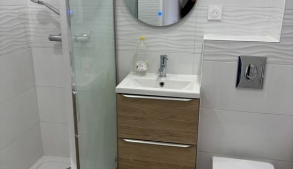 Logement �tudiant T3 &agrave; Pierre B�nite (69310)