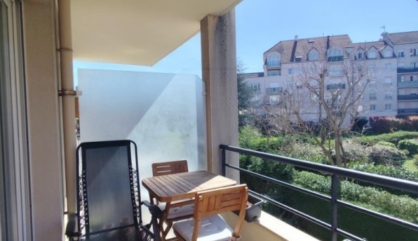 Logement tudiant T3 à Poissy (78300)