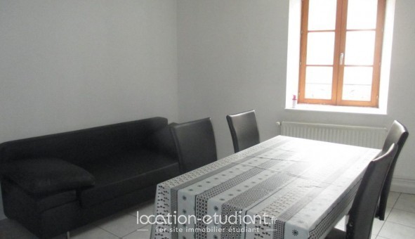 Logement étudiant T3 à Port sur Saône (70170)