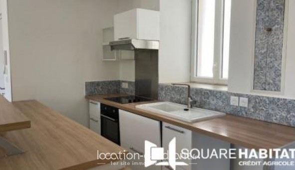 Logement étudiant T3 à Privas (07000)