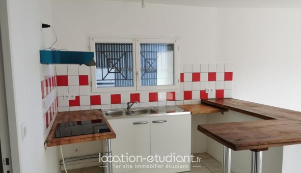 Logement tudiant T3 à Pugnac (33710)