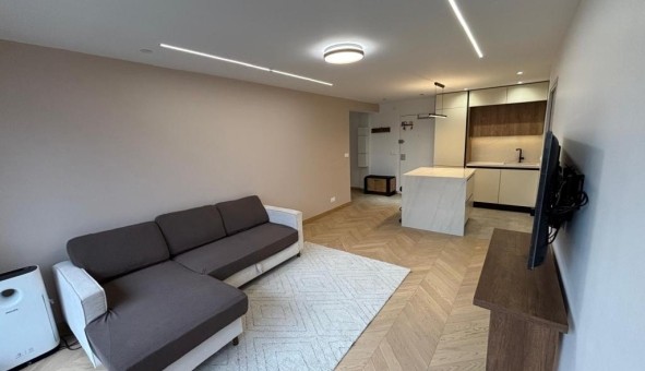 Logement tudiant Location T3 Vide Puteaux (92800)