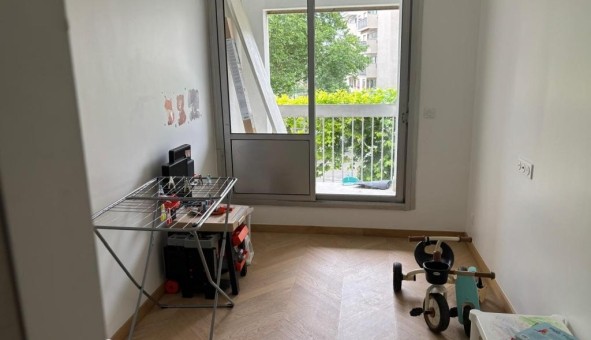 Logement tudiant T3 à Puteaux (92800)