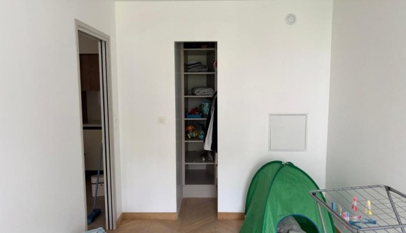 Logement tudiant T3 à Puteaux (92800)