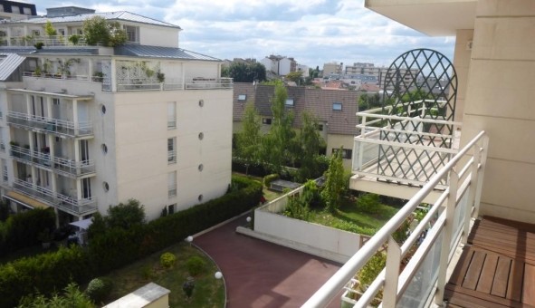 Logement tudiant T3 à Puteaux (92800)
