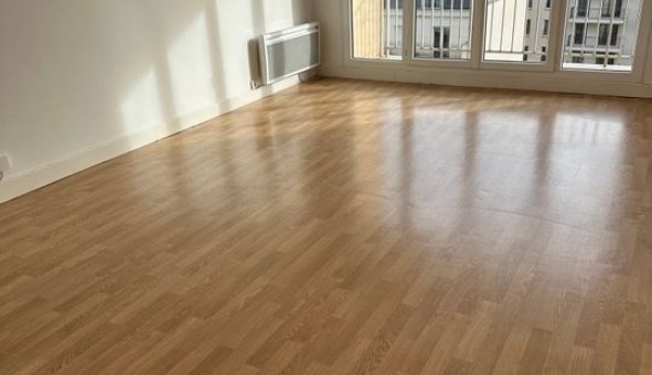 Logement �tudiant Location T3 Vide Puteaux (92800)