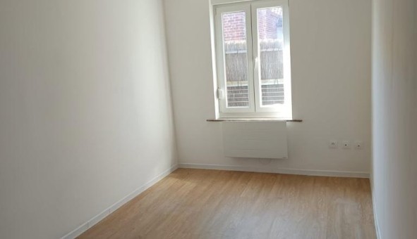 Logement �tudiant T3 &agrave; Qui�vrechain (59920)