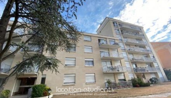 Logement tudiant T3 à Rambouillet (78120)