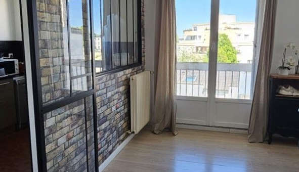 Logement tudiant T3 à Reims (51100)