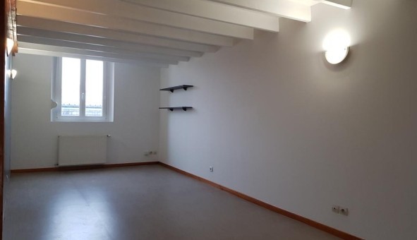 Logement tudiant T3 à Reims (51100)