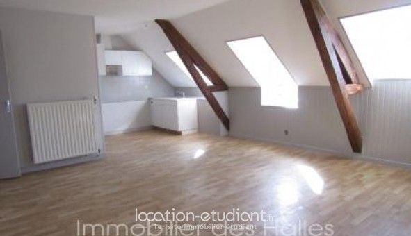 Logement tudiant Location T3 Vide Renaz (53800)