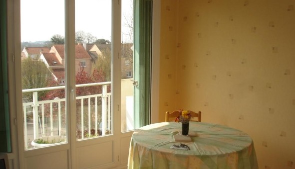 Logement tudiant Location T3 Vide Rez (44400)