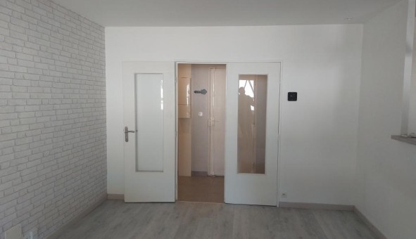 Logement tudiant T3 à Rez (44400)