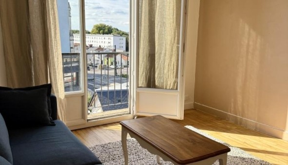 Logement tudiant T3 à Rez (44400)