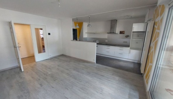 Logement �tudiant Location T3 Vide Rez� (44400)