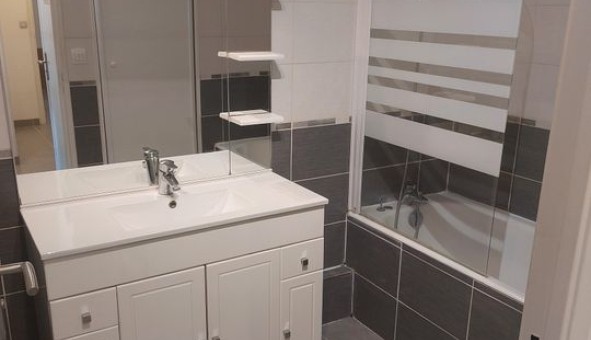 Logement �tudiant T3 &agrave; Rez� (44400)