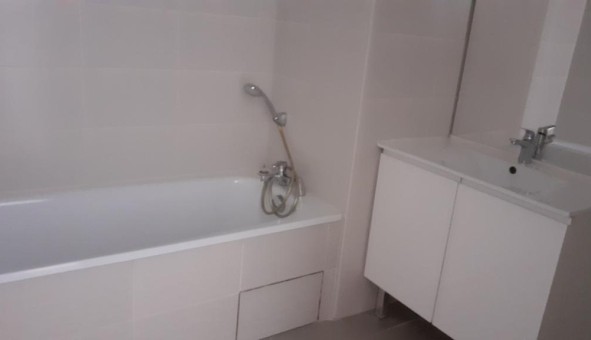 Logement tudiant T3 à Rillieux la Pape (69140)
