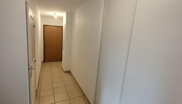 Logement tudiant T3 à Rillieux la Pape (69140)