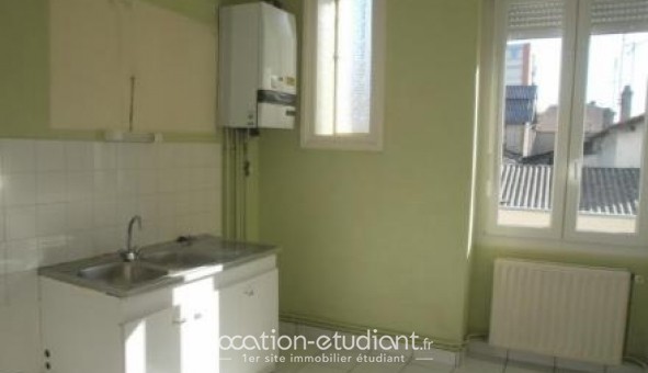 Logement étudiant T3 à Rive de Gier (42800)