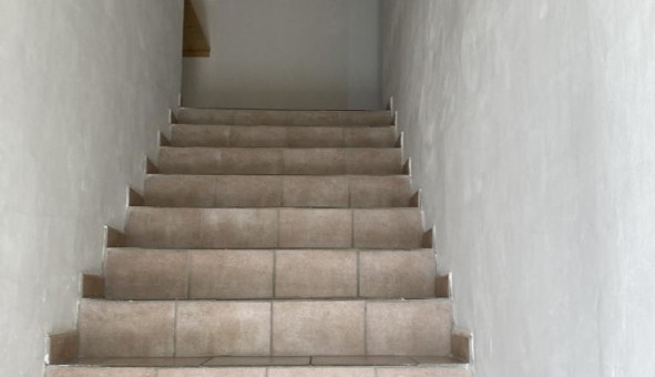 Logement �tudiant T3 &agrave; Robion (84440)