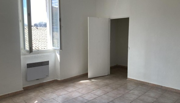 Logement �tudiant T3 &agrave; Robion (84440)