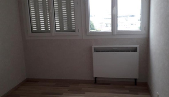 Logement tudiant T3 à Romans sur Isre (26100)