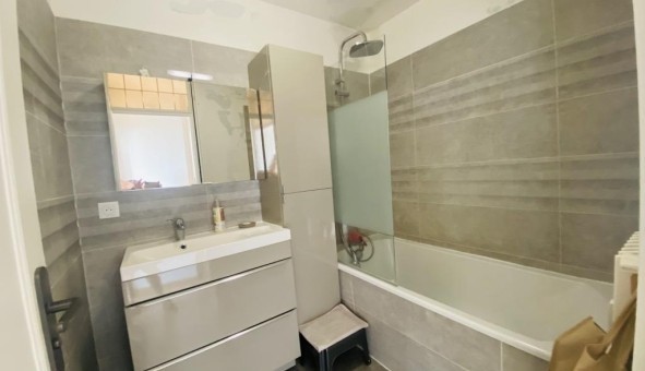 Logement tudiant T3 à Roubaix (59100)