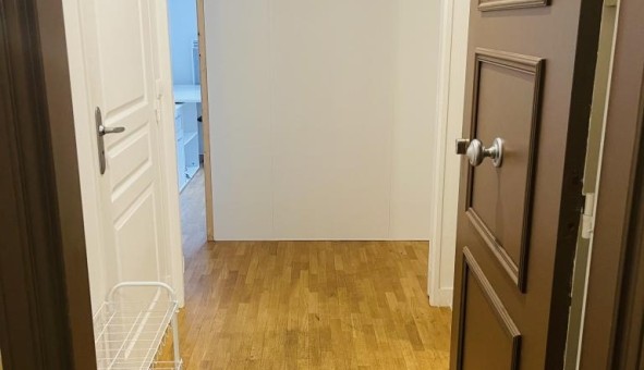 Logement tudiant Location T3 Vide Rueil Malmaison (92500)