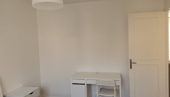 Logement tudiant T3 à Saint Cloud (92210)