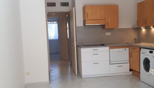 Logement tudiant T3 à Saint Cyr sur Mer (83270)