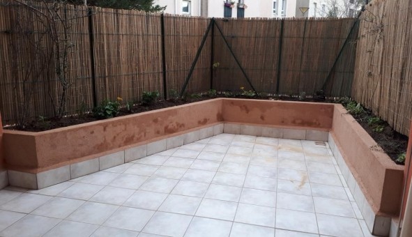 Logement tudiant T3 à Saint Cyr sur Mer (83270)