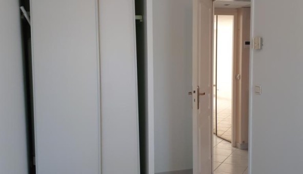 Logement tudiant T3 à Saint Cyr sur Mer (83270)