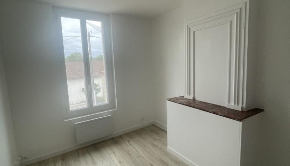 Logement tudiant T3 à Saint Estphe (33180)