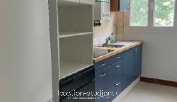 Logement tudiant Location T3 Vide Saint Georges de Noisn (79400)