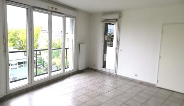 Logement tudiant Location T3 Vide Saint Germain en Laye (78100)
