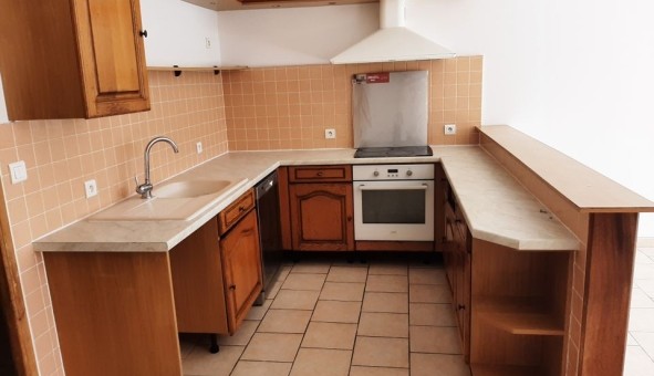 Logement �tudiant T3 &agrave; Saint Gilles (30800)