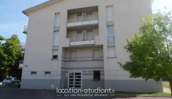 Logement tudiant T3 à Saint Julien les Villas (10800)