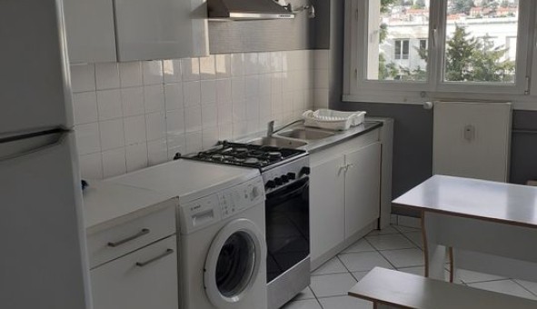 Logement �tudiant T3 &agrave; Saint Maime (04300)