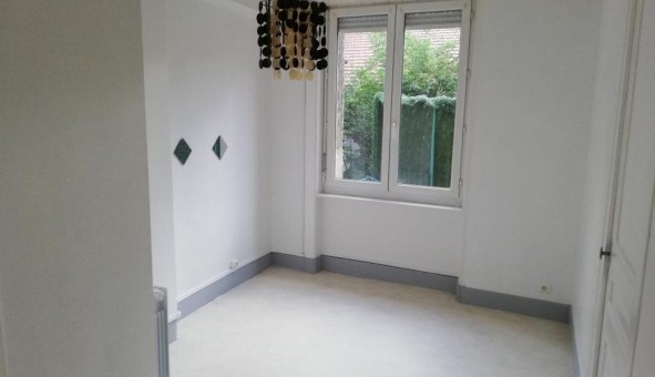Logement �tudiant T3 &agrave; Saint Maime (04300)